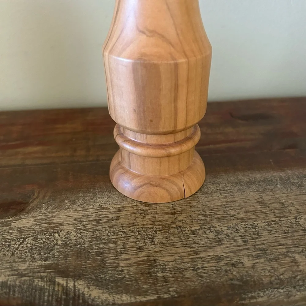 Williams Sonoma 9” Pepper Mill